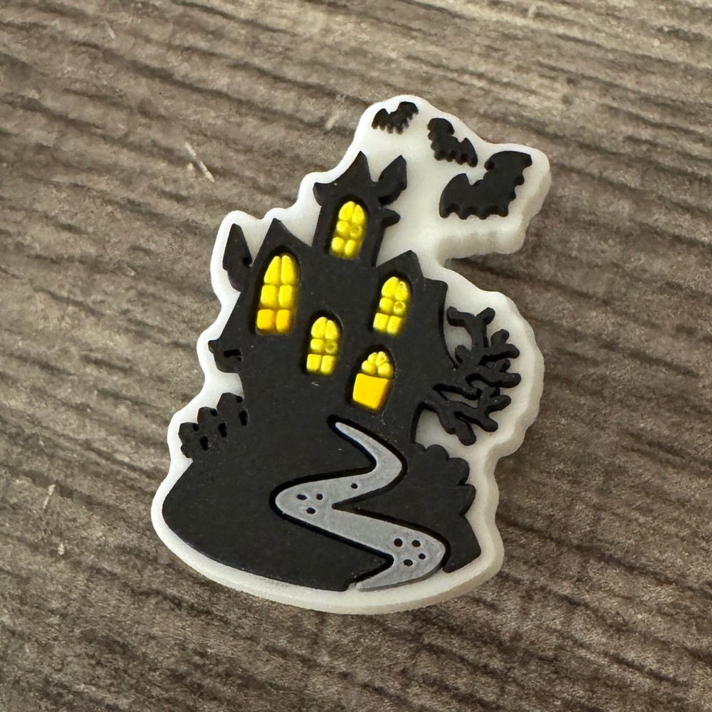 Haunted House Shoe Charm 5/$20